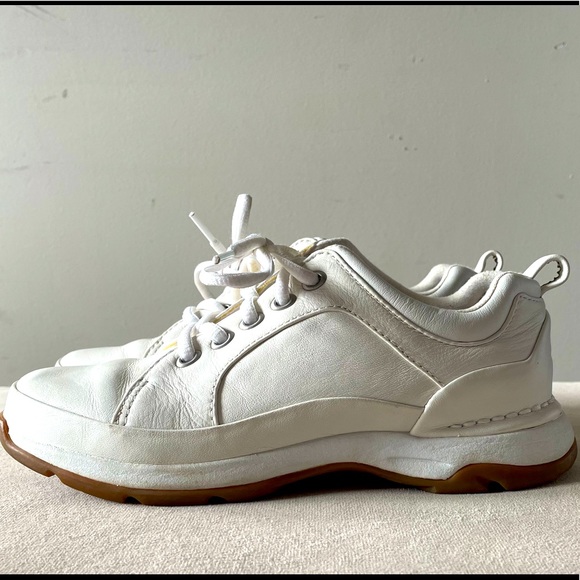 ROCKPORT White Leather Sneakers size 6 - Picture 2 of 7